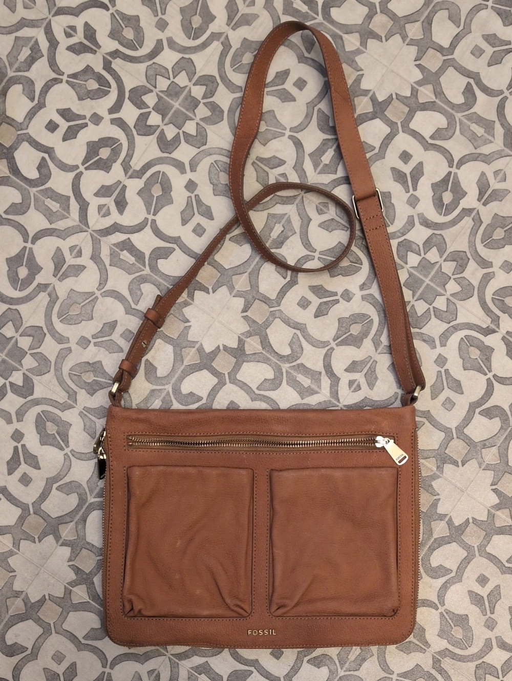 Vintage Fossil Piper Cognac Leather Crossbody Bag with Dual Front Pockets